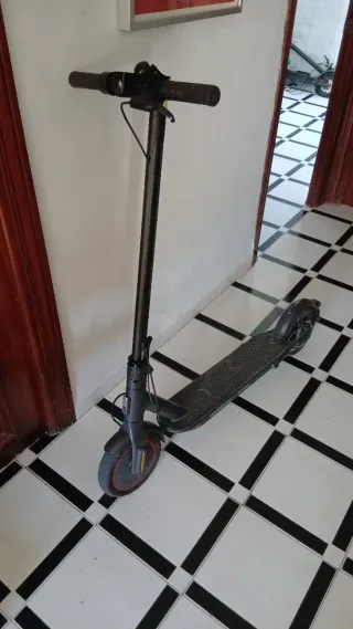 Xiaomi Mi Electric Scooter Pro 2