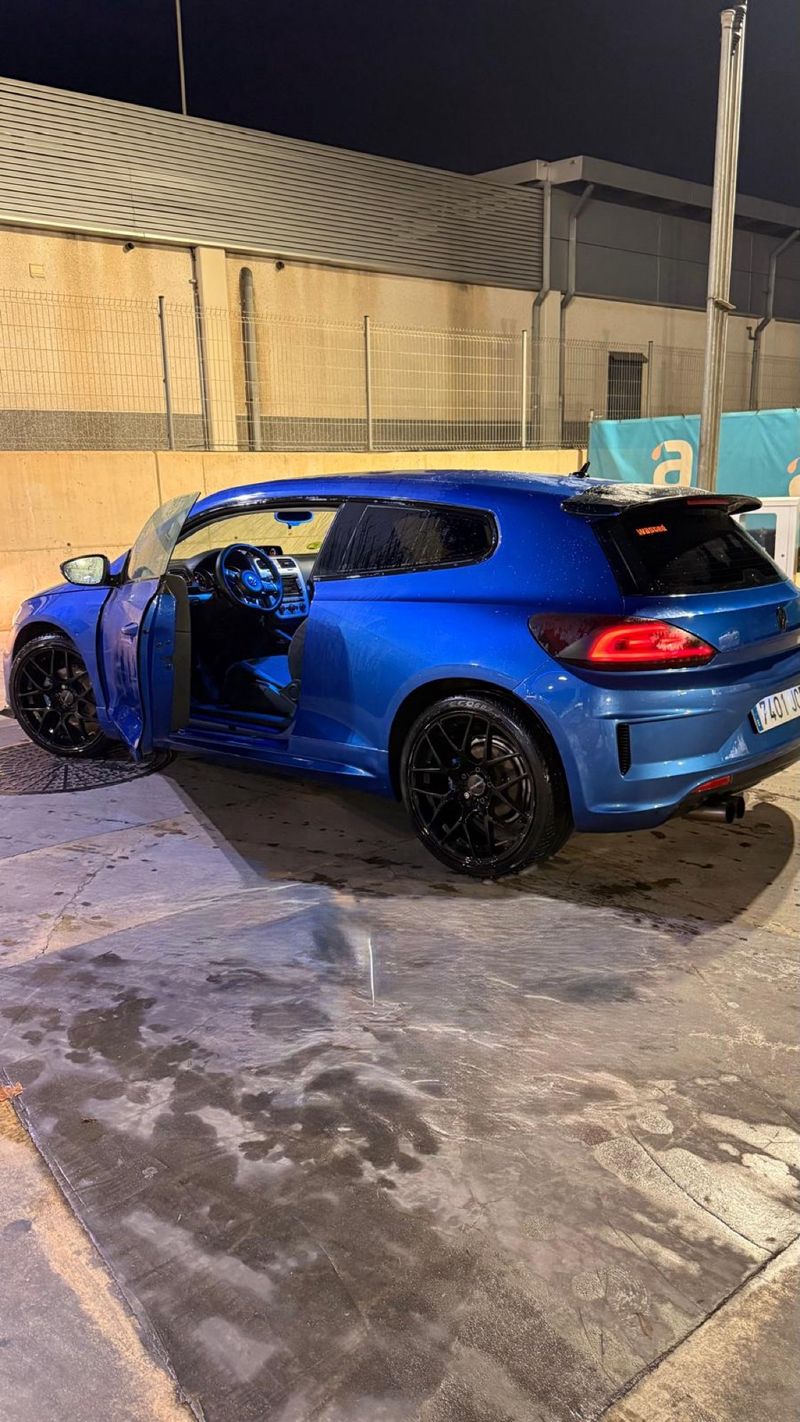 Volkswagen Scirocco - foto 1