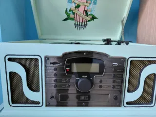 Tocadiscos marca Lauson Retro modelo CL106A