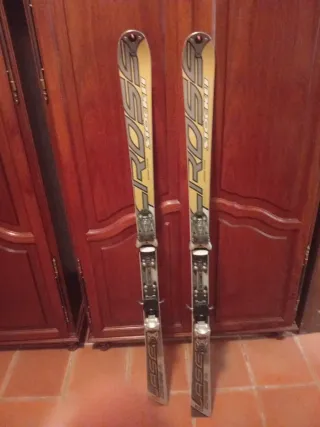 Esquís Stockli Laser Cross 158