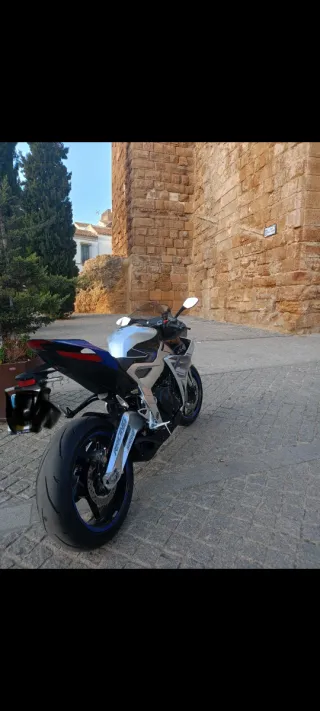 Zontes 703 RR Deportiva Azul/Plata casi a estrenar
