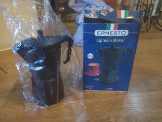 Cafetera Ernesto Espresso Maker
