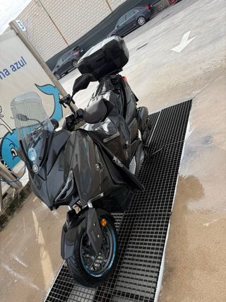 Yamaha Xmax 125cc Negra/Gris