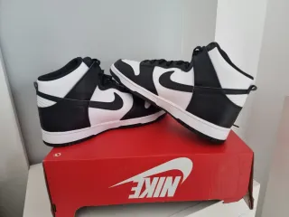 Nike Dunk HI Retro T47
