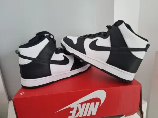 Nike Dunk HI Retro T47