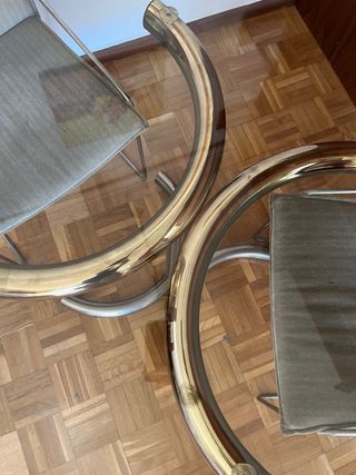 Mesa cristal redonda + 3 sillas