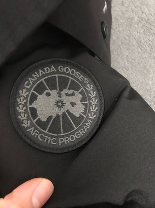 Chaqueta canada goose negra