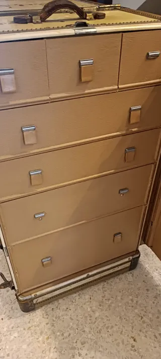 Baúl Viaje Vintage Hartman Beige y Dorado