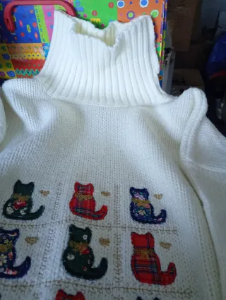 Maglione donna collo alto con gatti