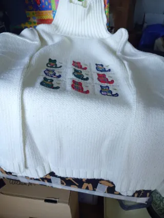 Maglione donna collo alto con gatti