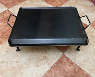 Ferro da stiro artigianale con piedi