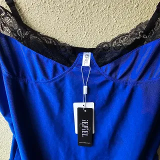 Body de encaje azul y negro Hombre