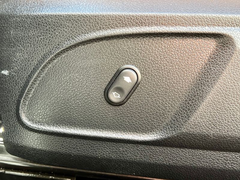 Ford Focus 2.0 Titanium 2010, foto 27
