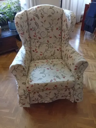 Pareja de sillones orejeros