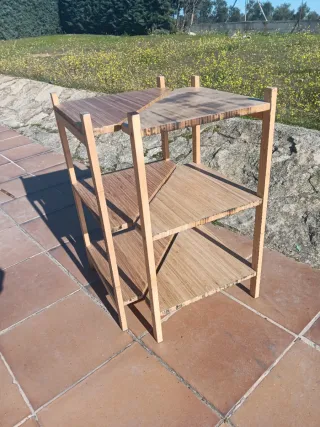 2 Estanterías Triangulares Madera Ikea