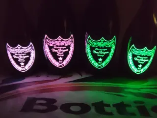 Set 4 Dom Perignon Luminous vuote