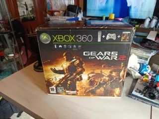 Caja Bundle XBOX 360 Gears Of War 2