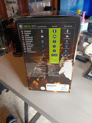 Caja Bundle XBOX 360 Gears Of War 2