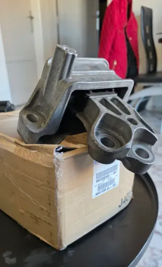 Soporte motor Jeep Renegade 1.0 Gasolina 2018