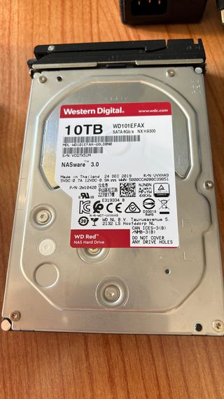 NAS Netgear RN102 + 2 Dischi WD 10TB