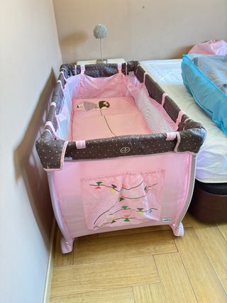 Cuna de viaje rosa Asalvo