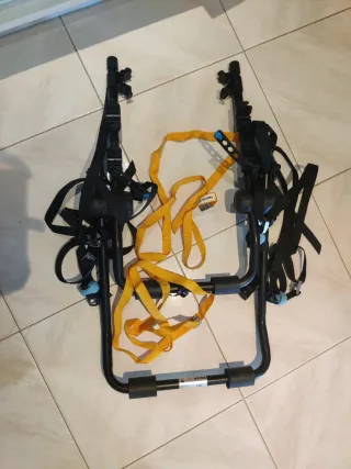 Suporte de bicicleta com cintas