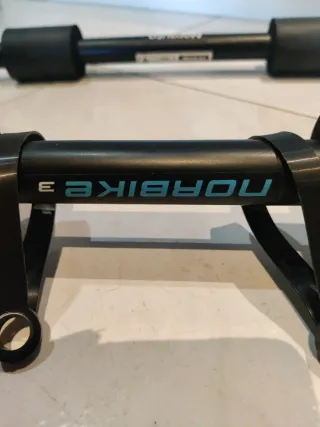 Suporte de bicicleta com cintas