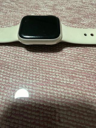 Apple Watch Series 8 blanco roto
