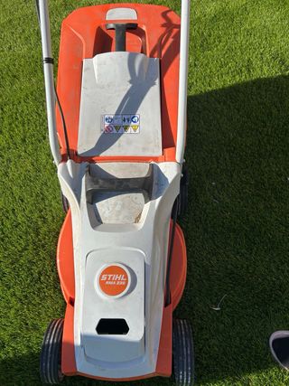 Cortacesped stihl rma235