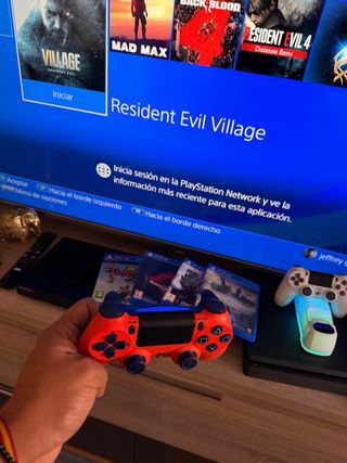 PS4 Slim 1TB + 2 Mandos + Cargador y juegos opcion