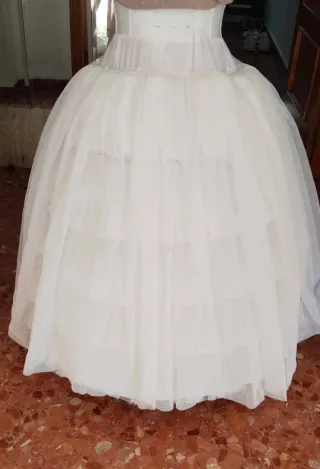 Cancán blanco de tul para fallera