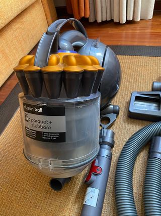 Aspiradora Dyson Ball Trineo DC37C