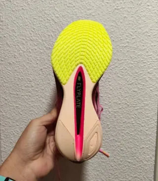 Nike ZoomX Vaporfly Next %4 T39