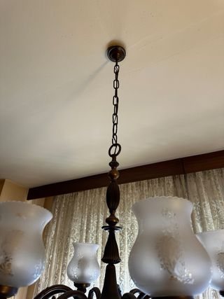 Lámpara clásica,  antigua cristal y hierro