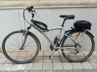 Bicicleta Btwin Gris con Accesorios
