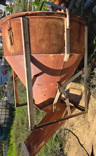 Cubilete hormigón 500L