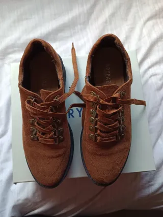 Zapatos Marypaz ante marrones
