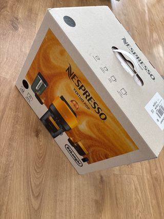 Cafetera Nespresso Vertuo Pop DeLonghi