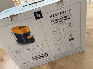 Cafetera Nespresso Vertuo Pop DeLonghi