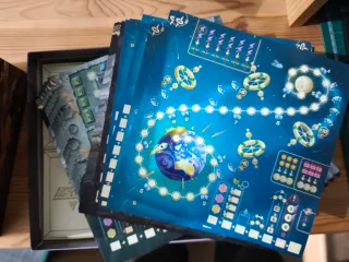 Welcome to the Moon juego de mesa