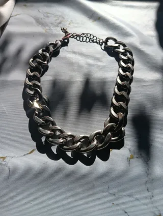 Collar grueso eslabones plateado