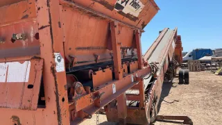 Cribadora móvil para áridos FINLAY 310