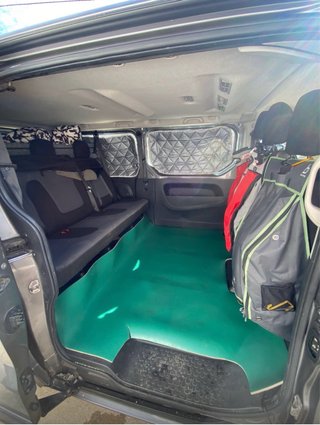 Opel Vivaro 2016 camper.