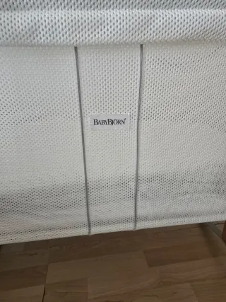 Cuna de bebé como nueva