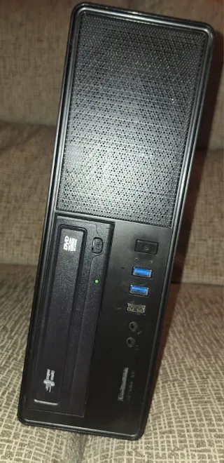 Ordenador Core i3 10100 8GB RAM 460GB SSD