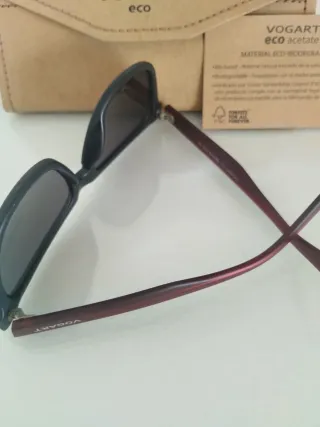 Gafas de sol VOGART negras y rojas