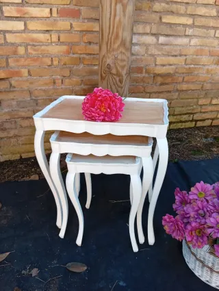 Set 3 tavolini bianchi e legno