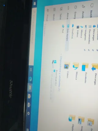 PC Shuttle Todo en Uno Negro