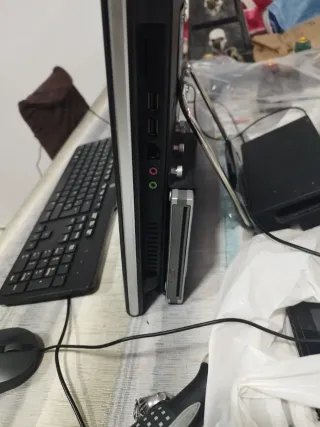 PC Shuttle Todo en Uno Negro