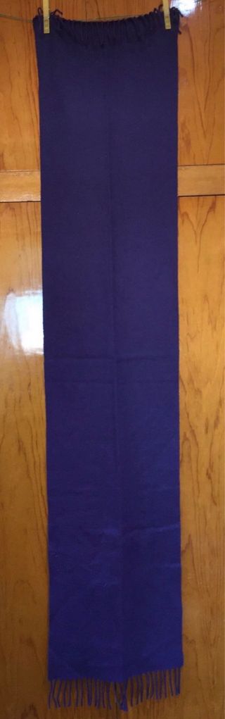 Bufanda morada básica